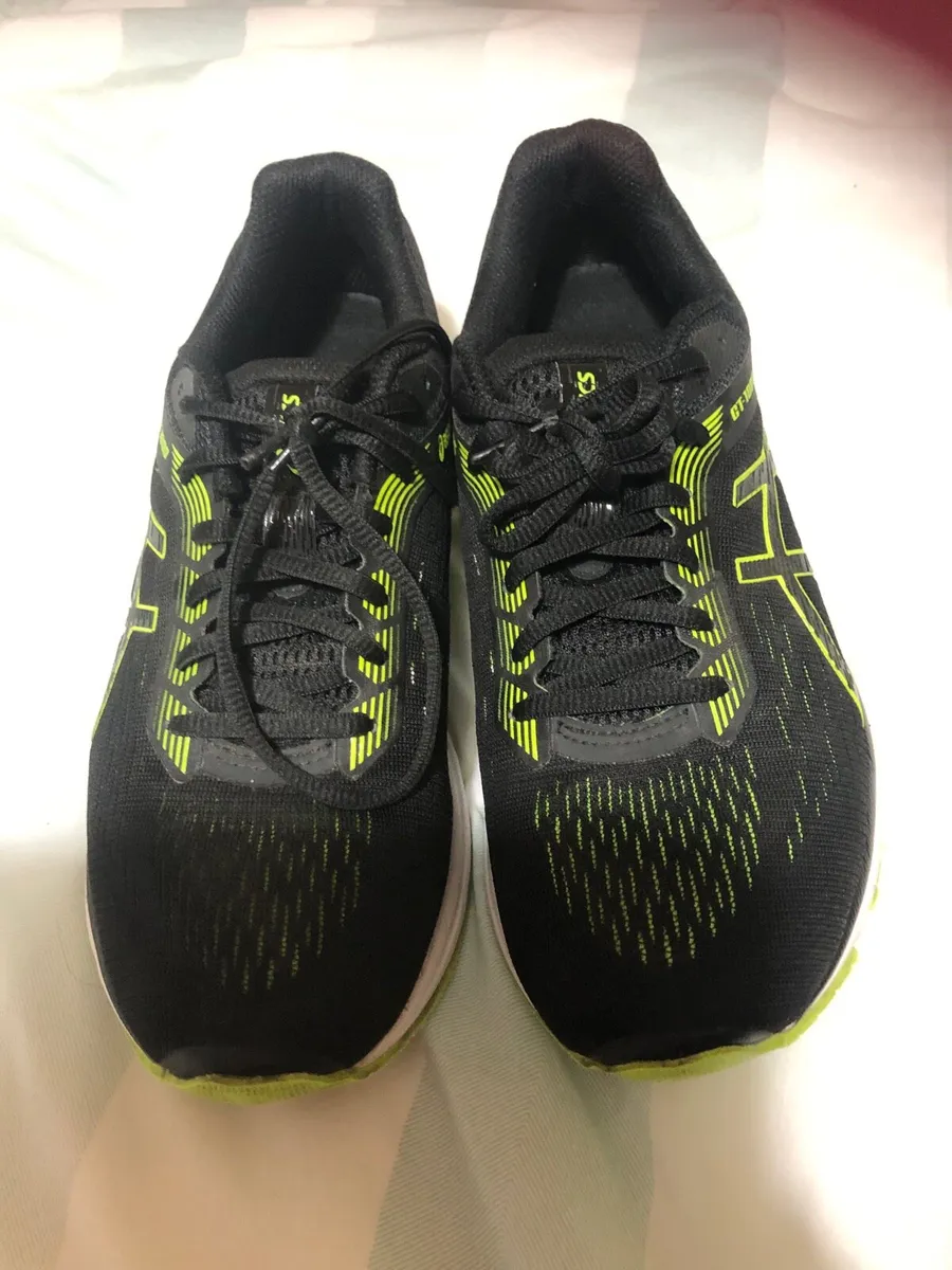 Mens Ascis trainers size 40 uk 6 €60 - Image 1