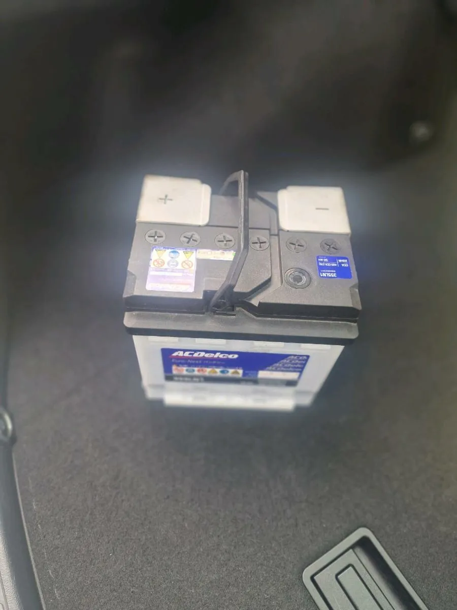 Car battery - Image 3