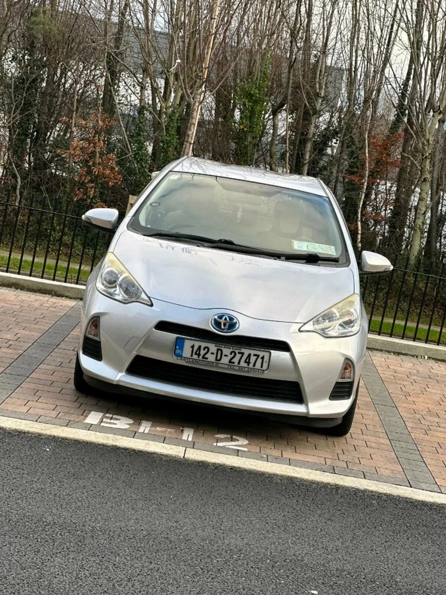 Toyota aqua - Image 4