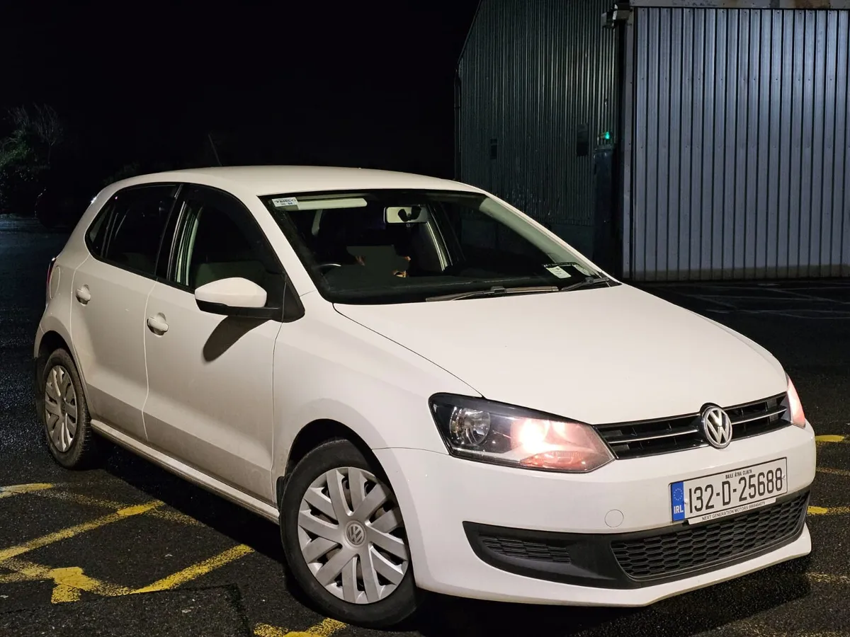Volkswagen Polo 2013 1.2l automatic €6900 - Image 1
