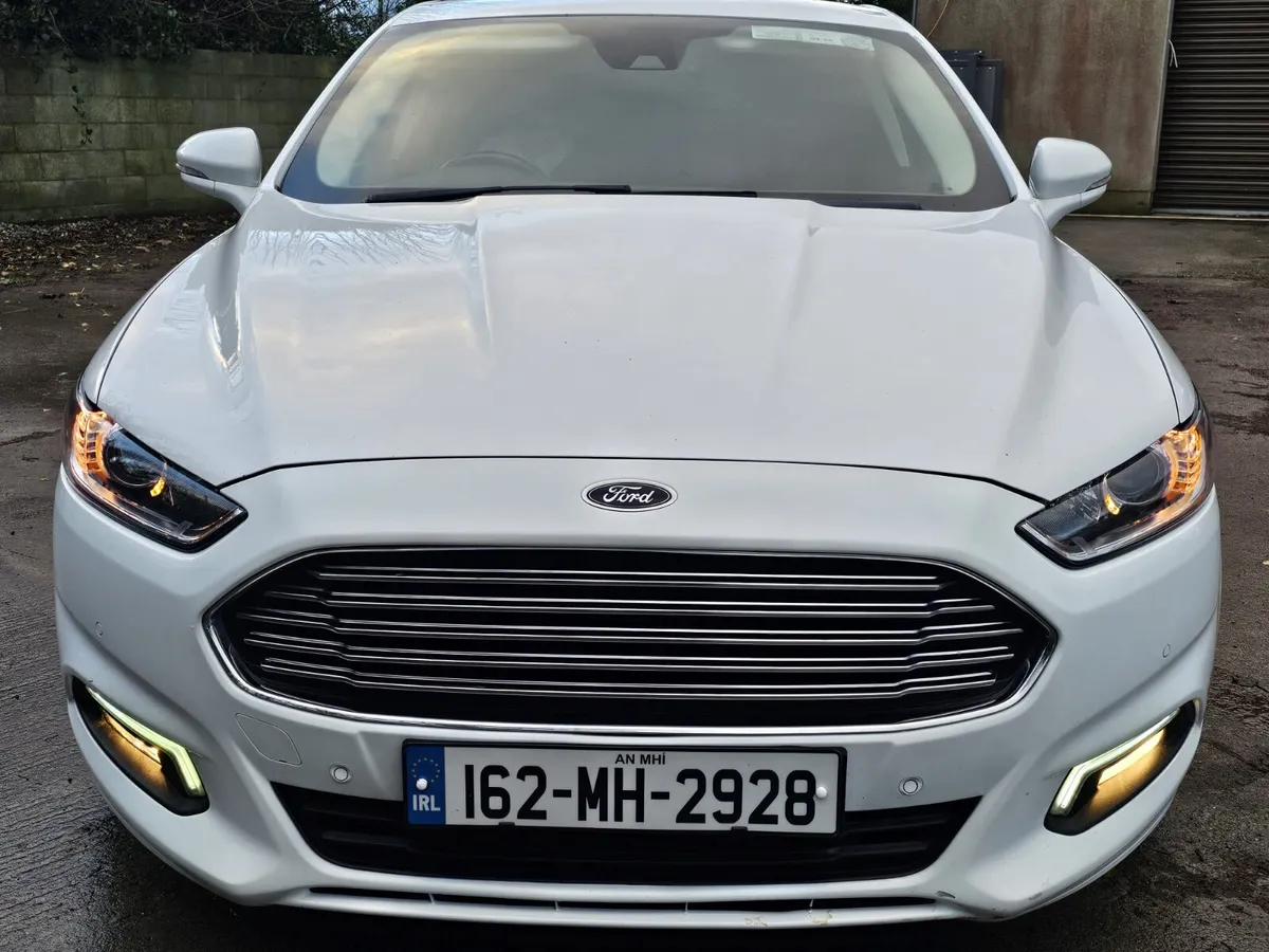 Ford Mondeo 2016 zetec low miles €6990 - Image 4