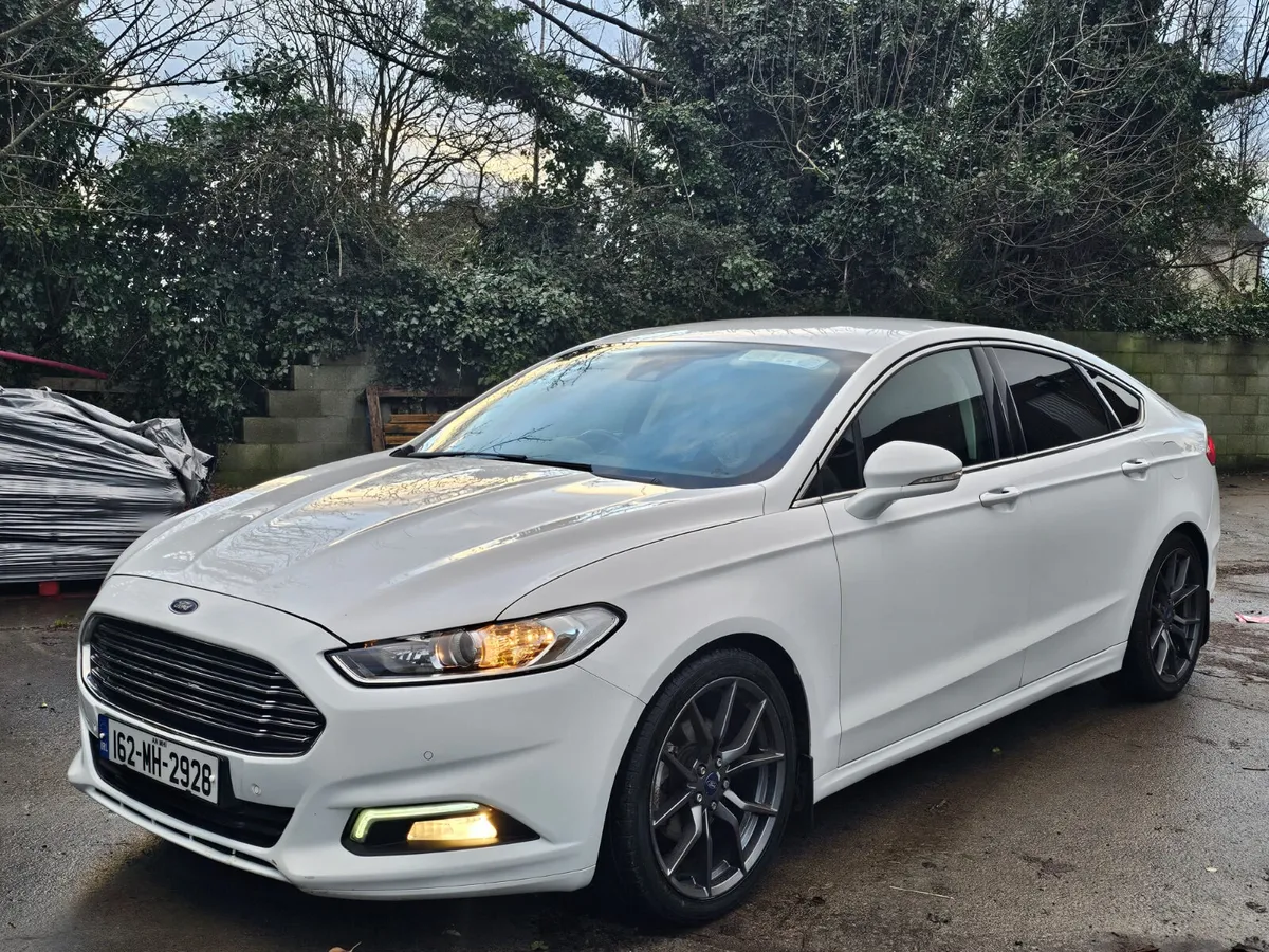 Ford Mondeo 2016 zetec low miles €6990 - Image 2