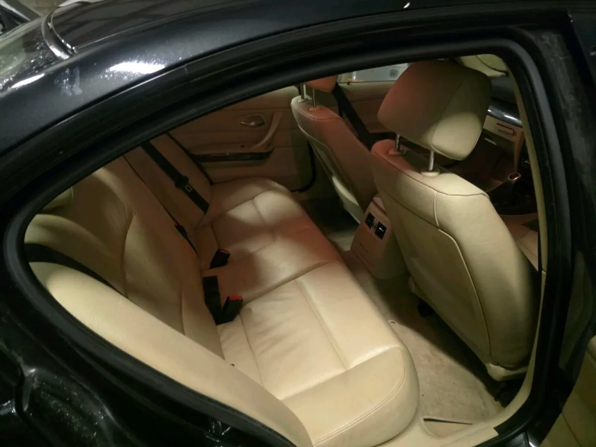 BMW 318i 2008 for part's - Image 2