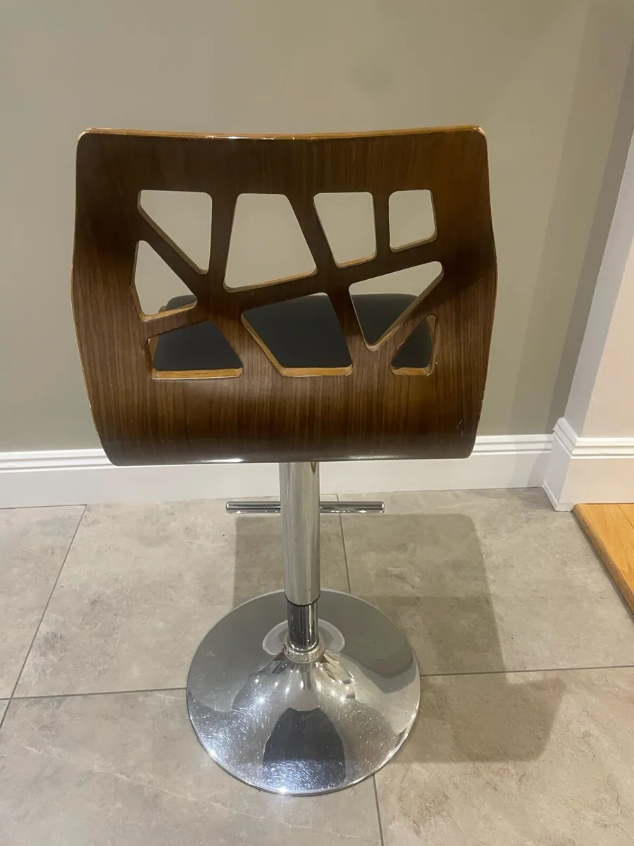 Bar stool - Image 3