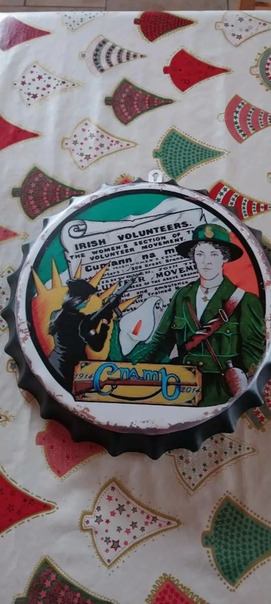 Irish  tin bottles lid display sign