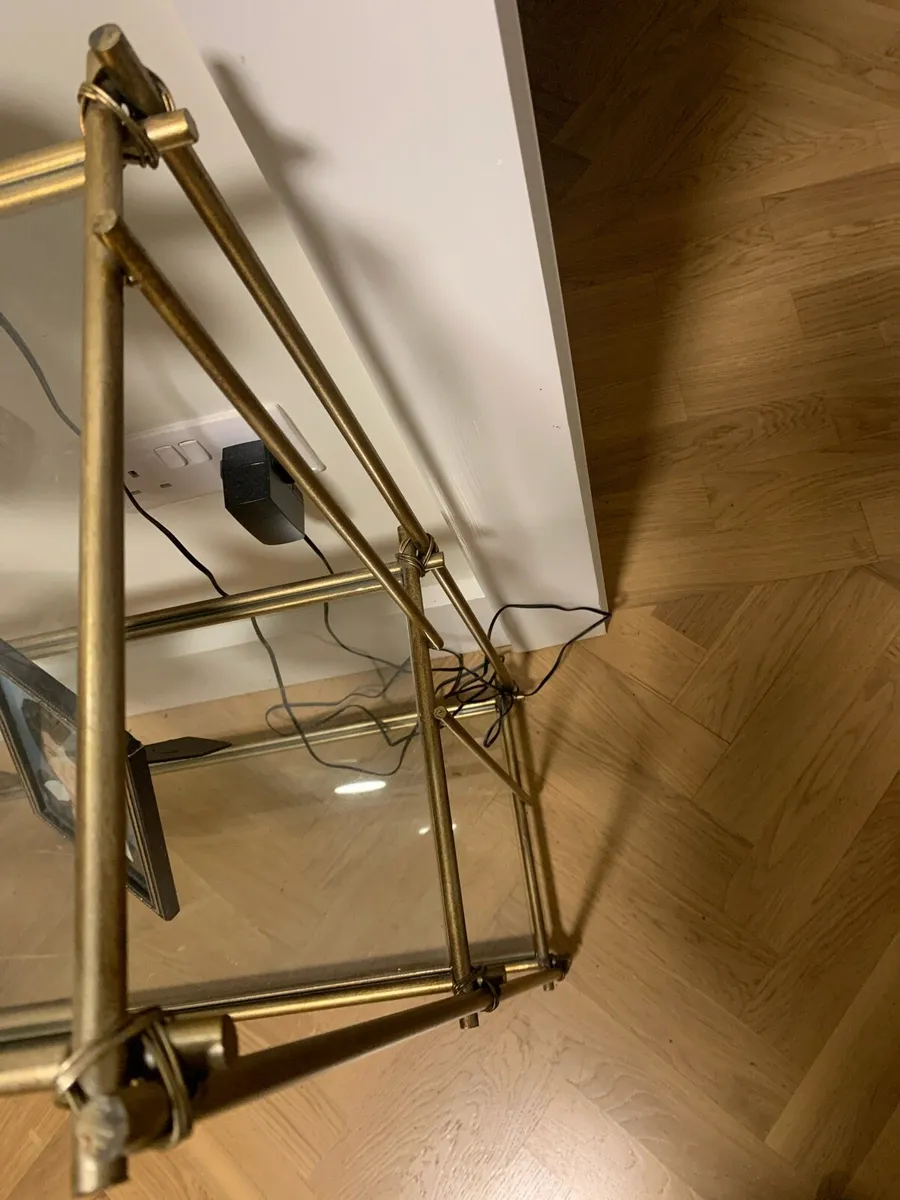 Side  table - Image 3