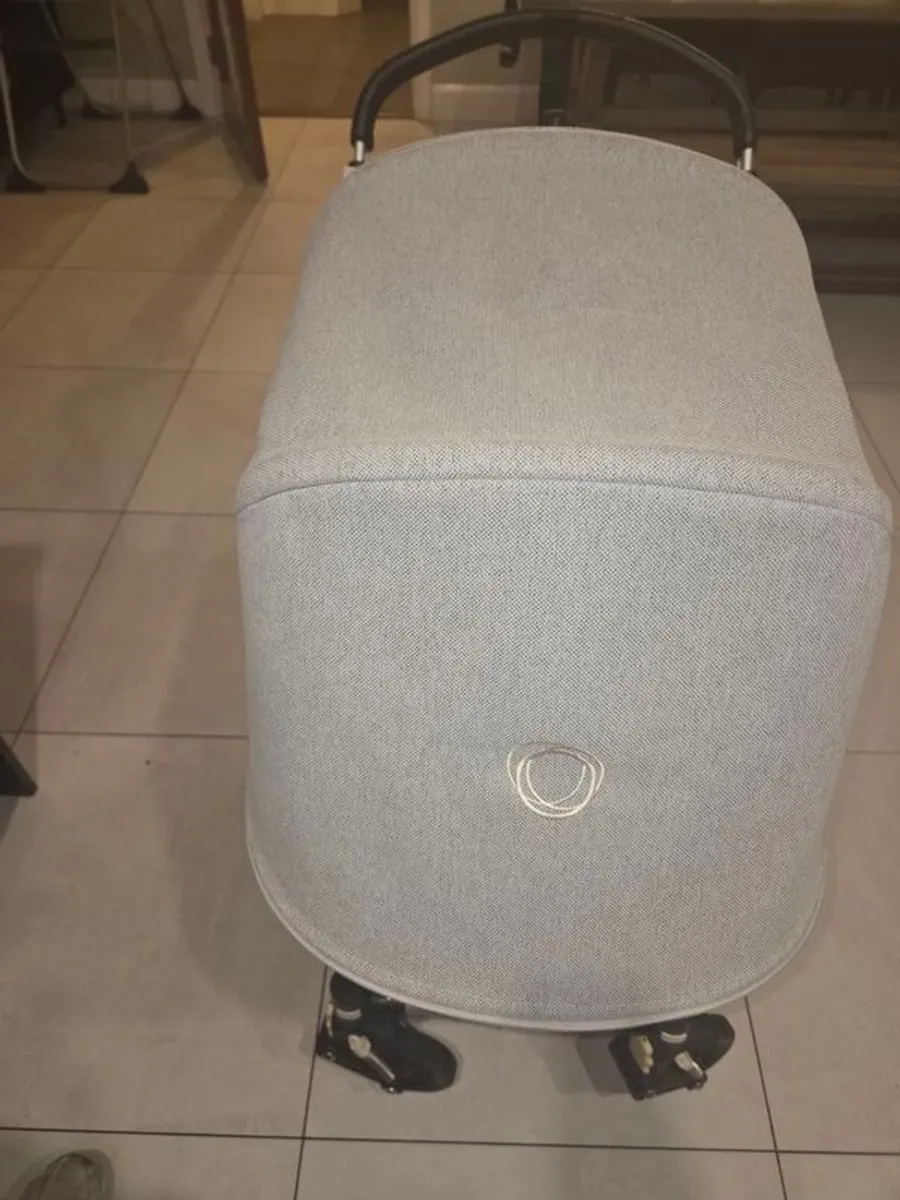 Bugaboo cameleon newborn and toddler system - Image 4