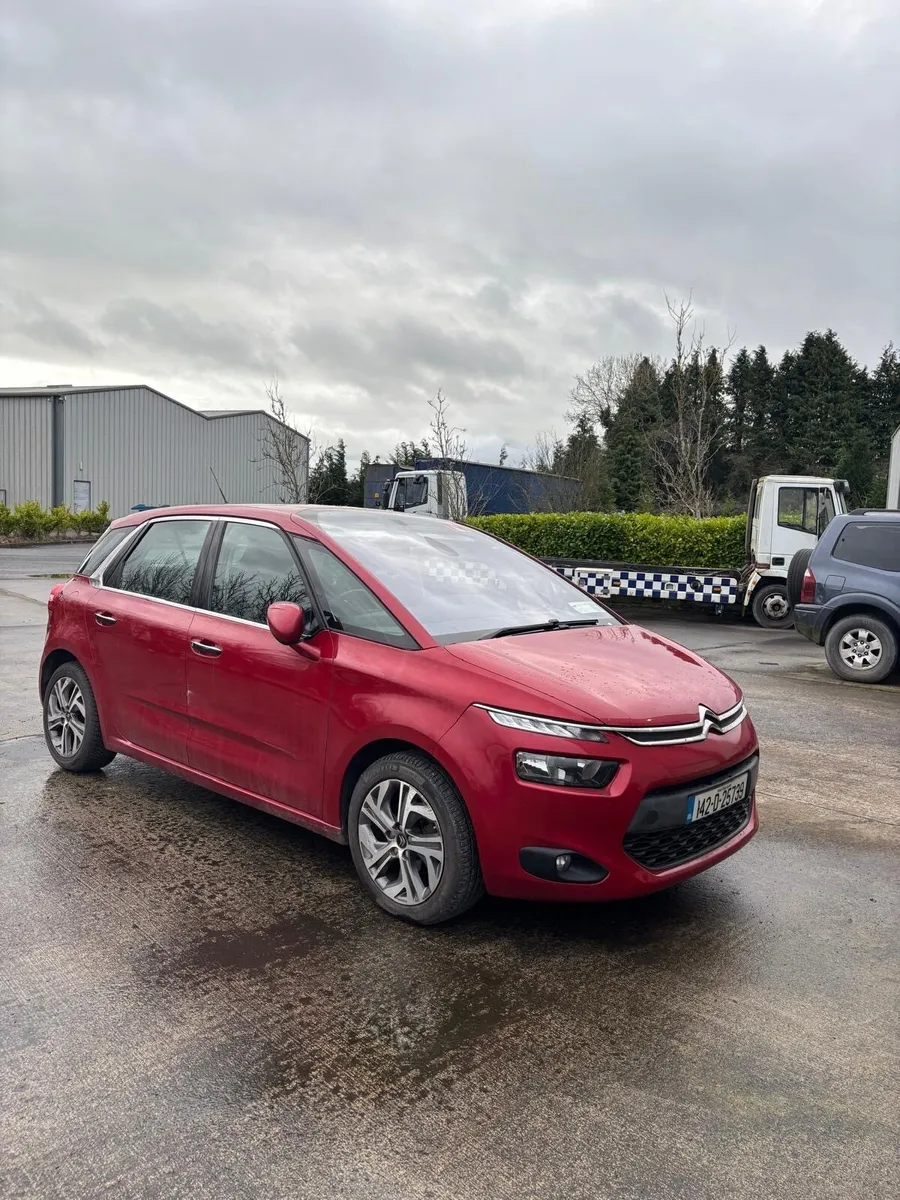 Citreon Picasso 5 seater - Image 1