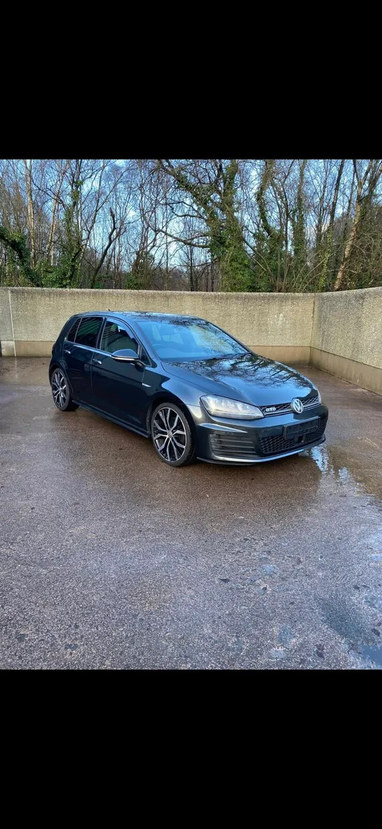 Volkswagen Golf GTD
139000 
Tartan heated seats
Au - Image 4