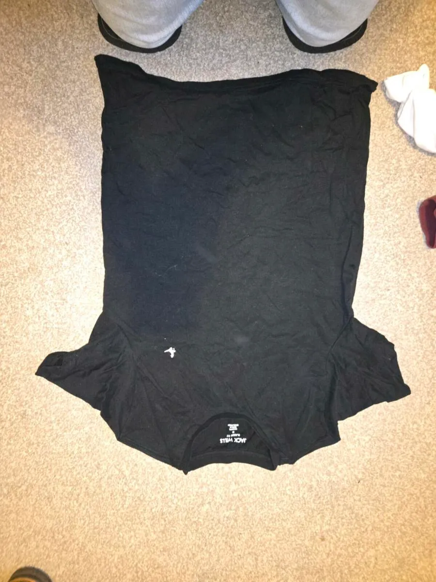 Clothes mix of designer and normal - Image 4