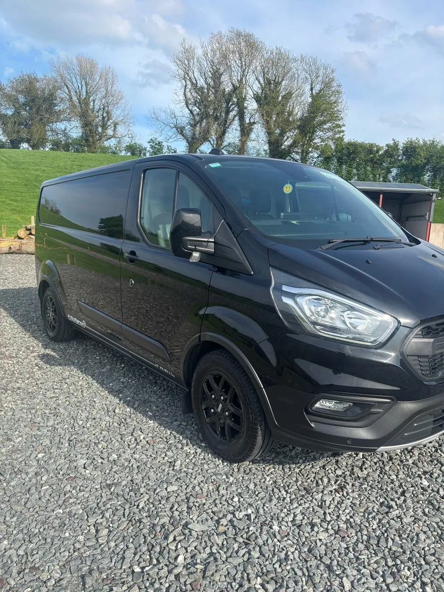 Ford Transit Custom - Image 1