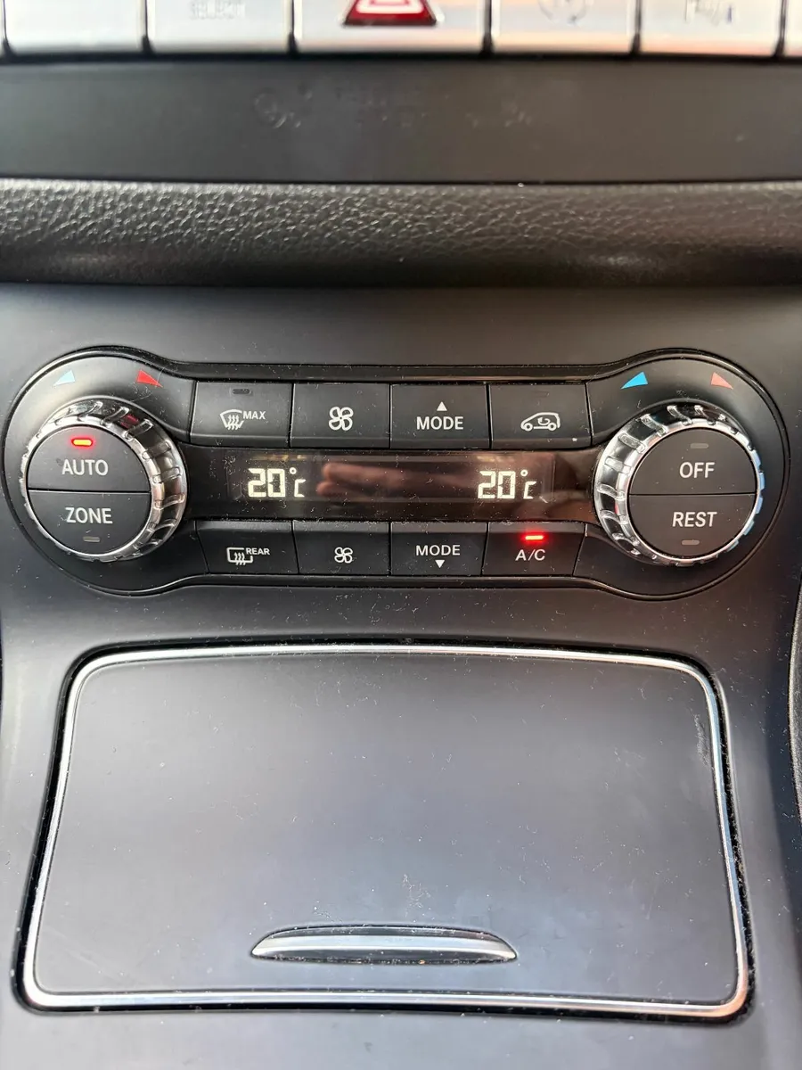 Mercedes-Benz B180 AMG Edition *LowMiles*Warranty - Image 4