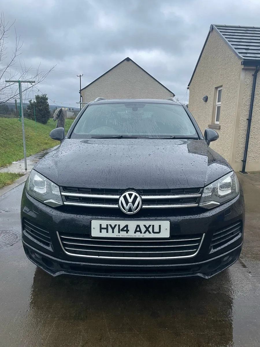 Volkswagen Touareg R Line 3.0 V6TDI - Image 2