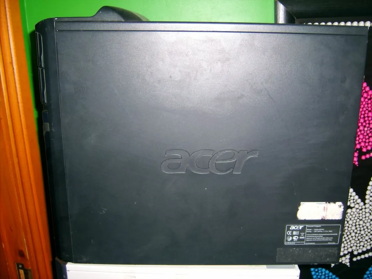 empty computer box - Image 2