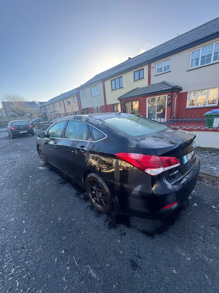 191 Hyundai 140 - Image 1