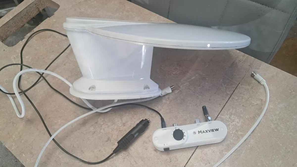 Tv aerial for camper or caravan - Image 1