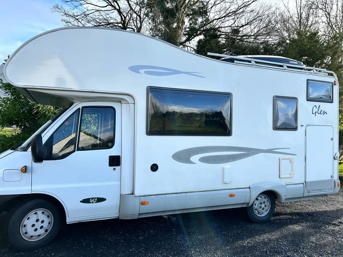 Spacious 6-Berth Family Motorhome - Image 2