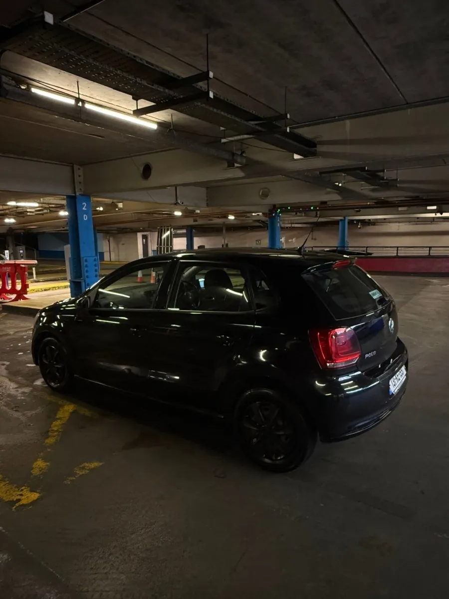 Volkswagen Polo 2013 - Image 2
