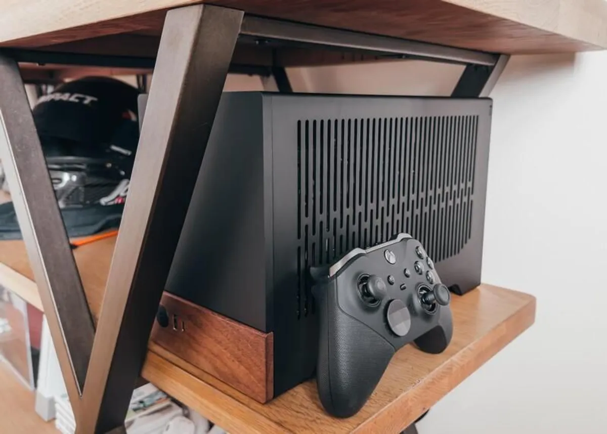 miniITX - AMD Ryzen 9, 48GB ddr5, Nvidia RTX 5060ti, 2tb nvme ssd,  ITX gaming pc - Image 1