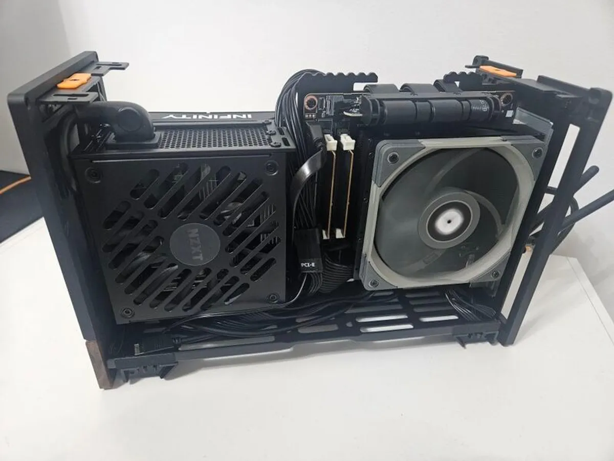 miniITX - AMD Ryzen 9, 48GB ddr5, Nvidia RTX 5060ti, 2tb nvme ssd,  ITX gaming pc - Image 4
