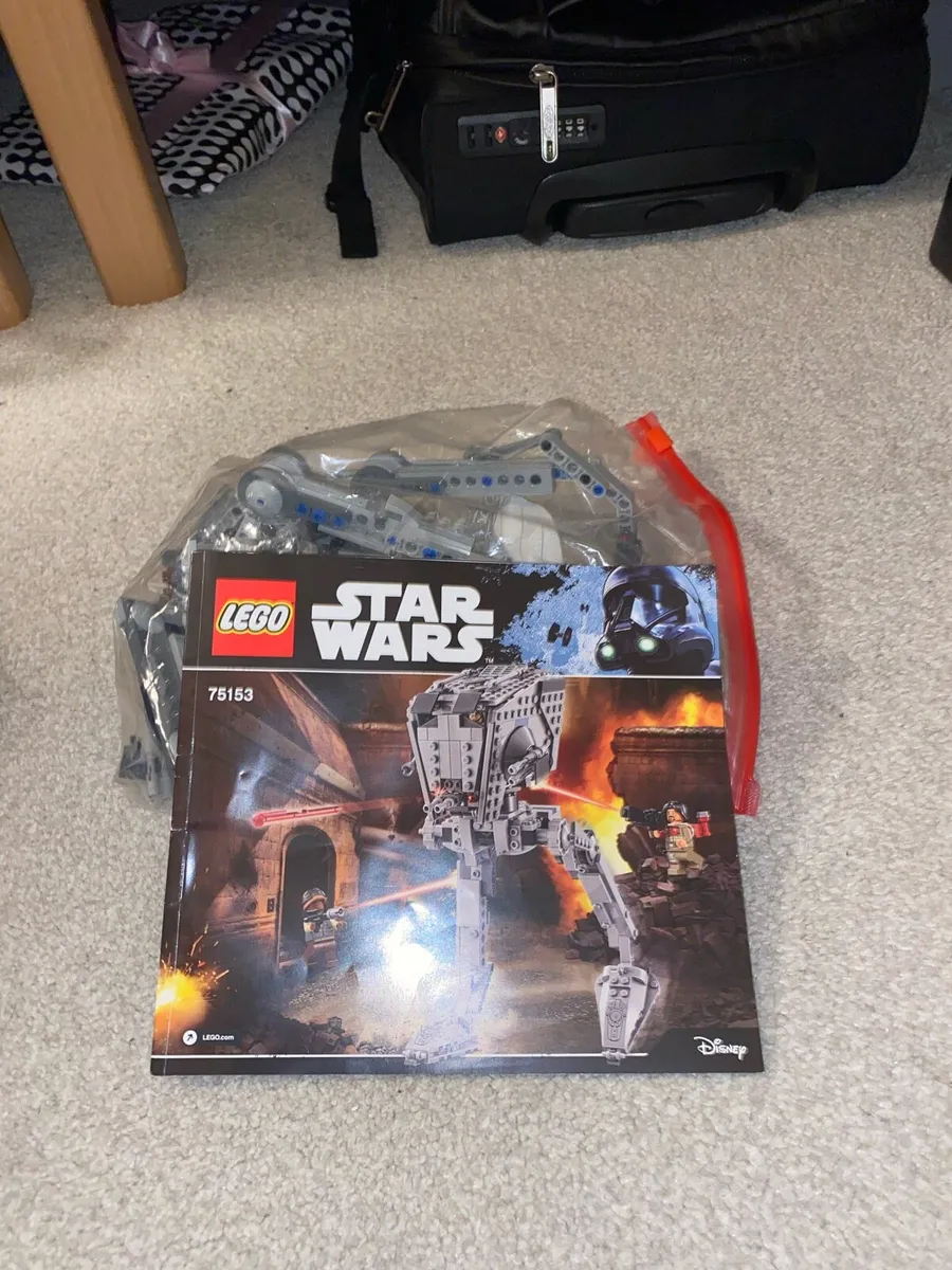 Lego Star Wars AT ST - Image 1