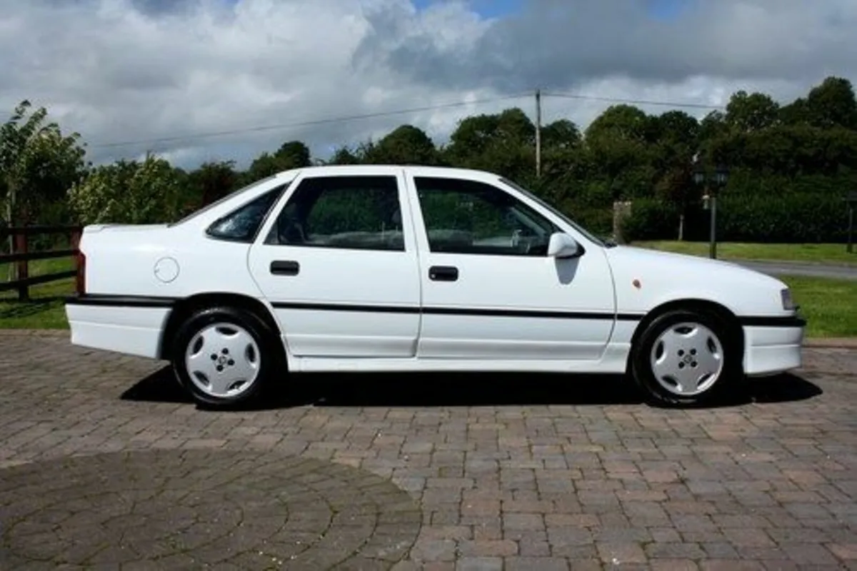 Vauxhall cavalier/astra gsi / looking - Image 2