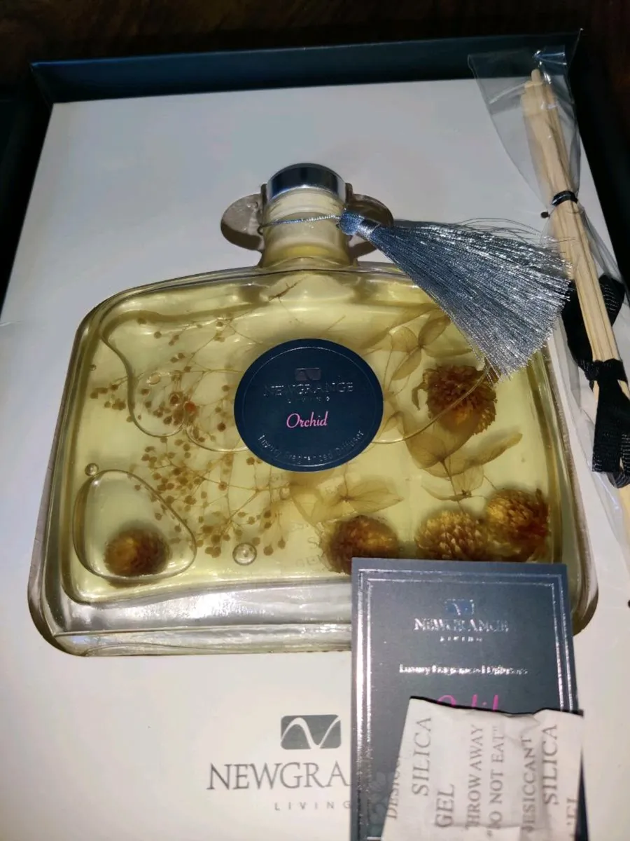 HUGE NEWGRANGE ORCHID DEFUSER, Still In Box - Image 1