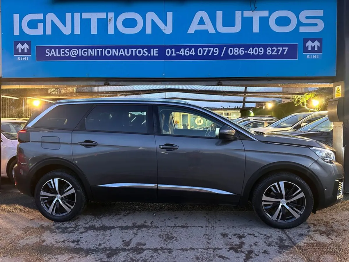 Peugeot 5008 1.2 PETROL, ALLURE, 130BHP LOW KMS, N - Image 2