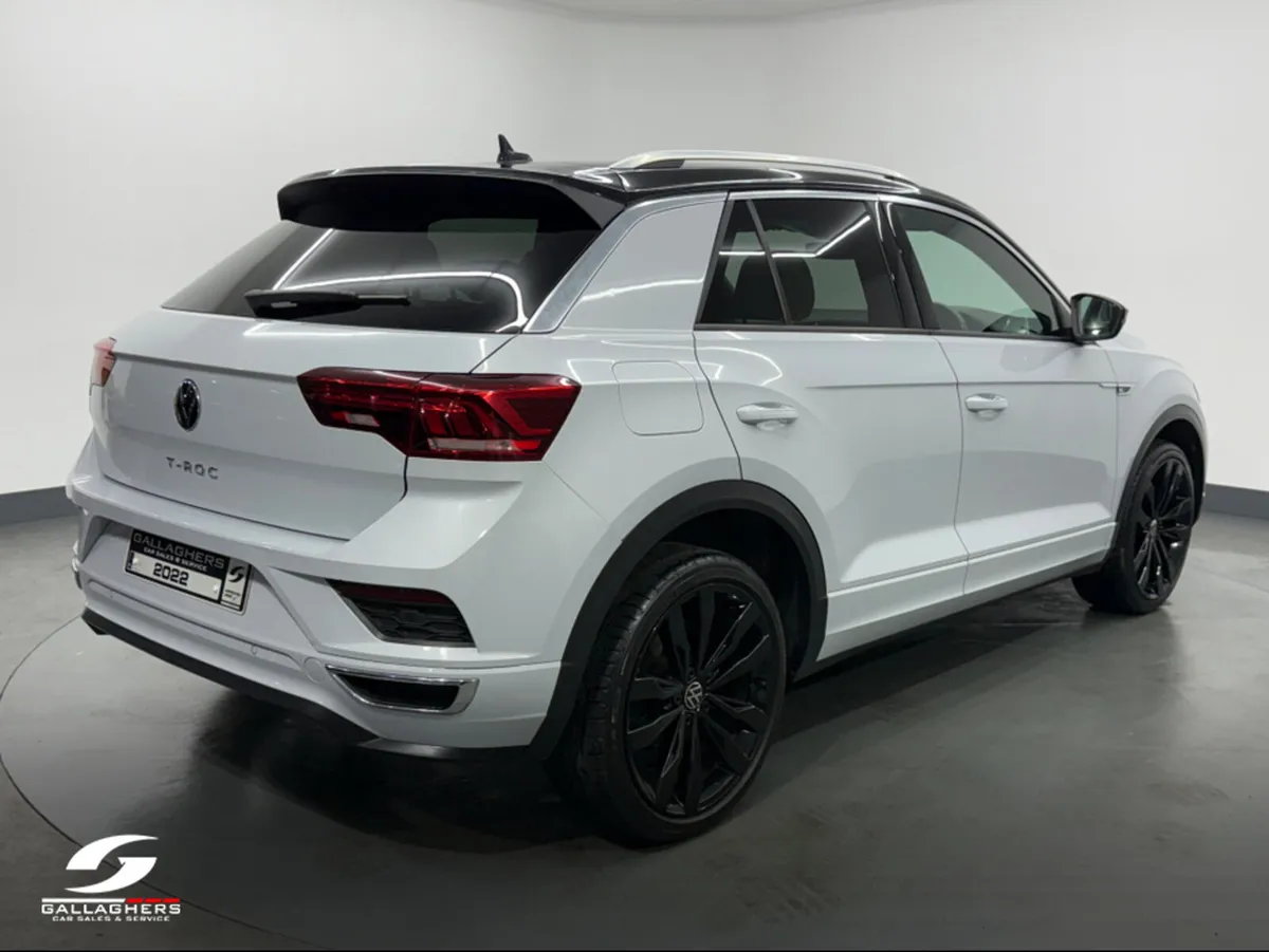 Volkswagen T-Roc R-LINE 1.5 TSI D7F 150HP 5DR A - Image 3
