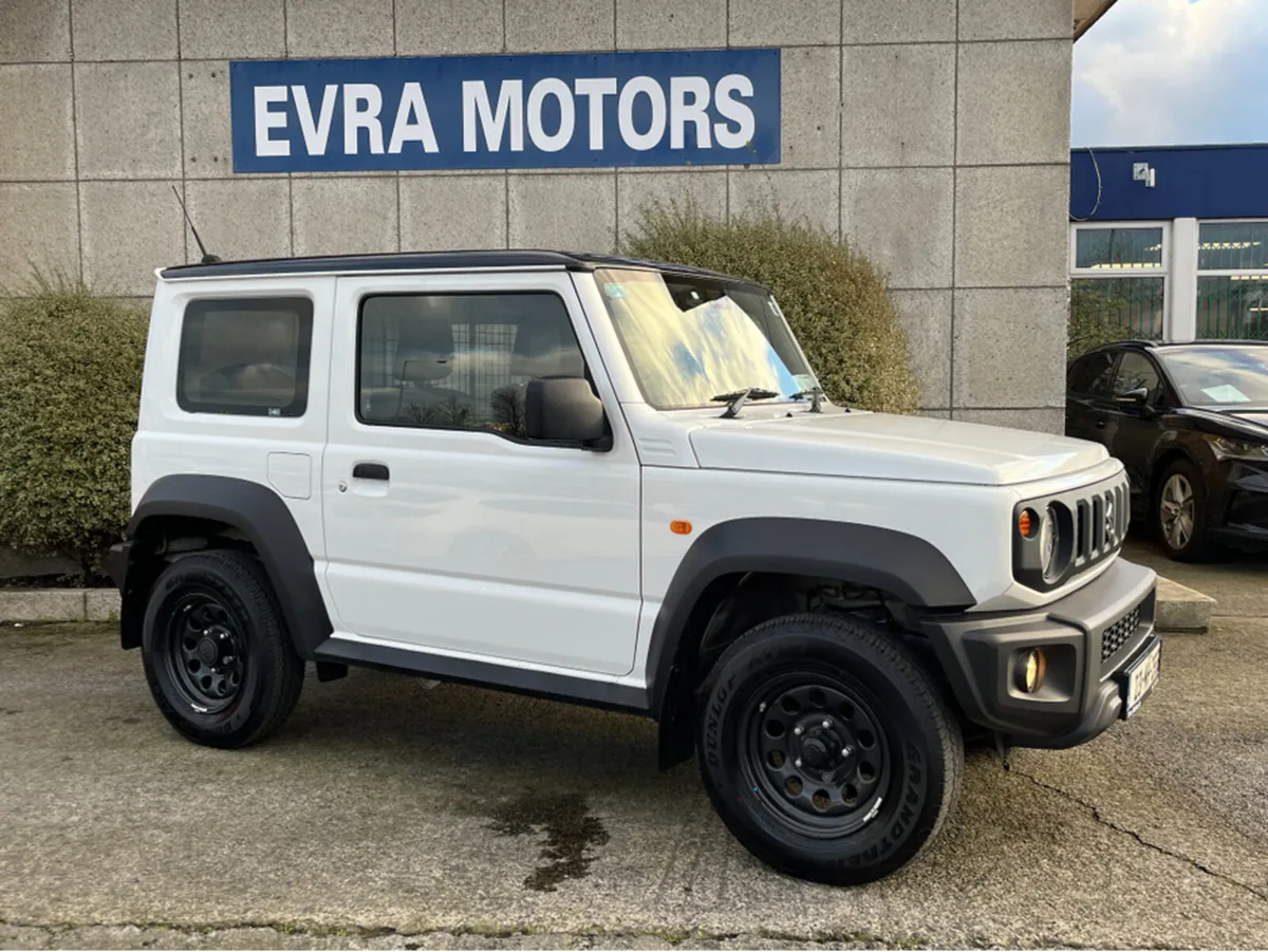 Suzuki Jimny 1.5 PETROL LCV 3DR 2 SEAT COMMERCIAL - Image 3