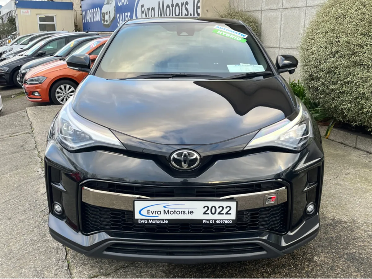 Toyota C-HR GR SPORT AUTOMATIC HYBRID 1.8 PETROL / - Image 2