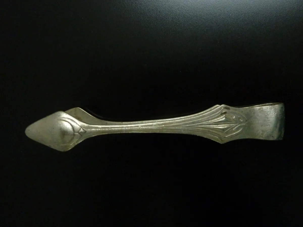 Vintage sugar tongs - Image 2