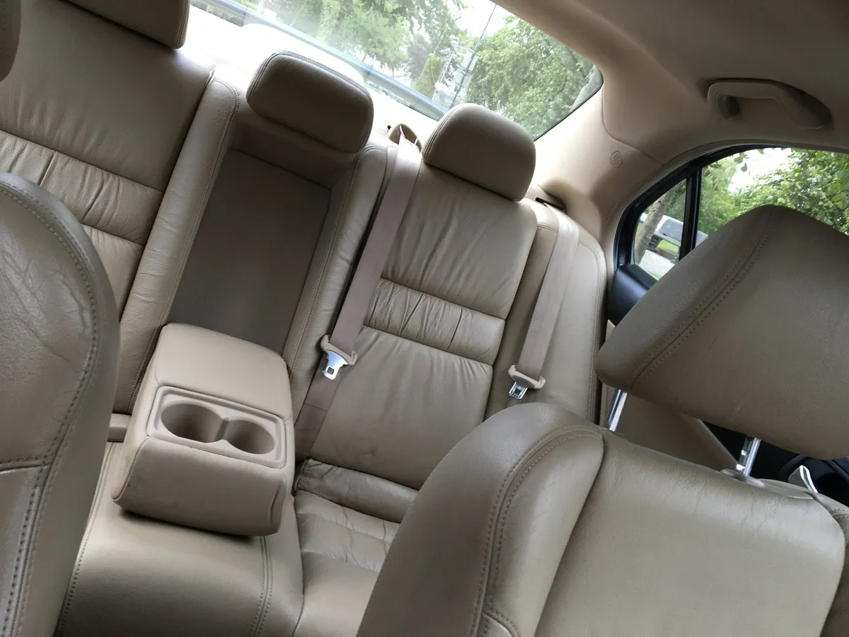 Honda Accord iCTDI 2.2 Executive. - Image 4