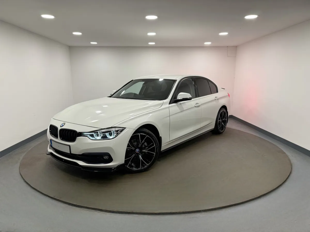 2017 BMW 3-Series 320D Sport M performance - Image 2