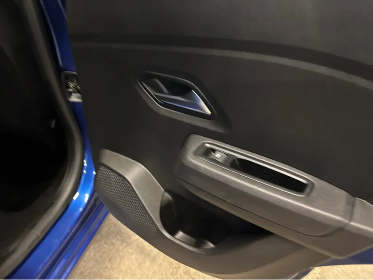 Dacia Sandero COMFORT TCE 90 CVT MY2 MY21.5 5DR - Image 3