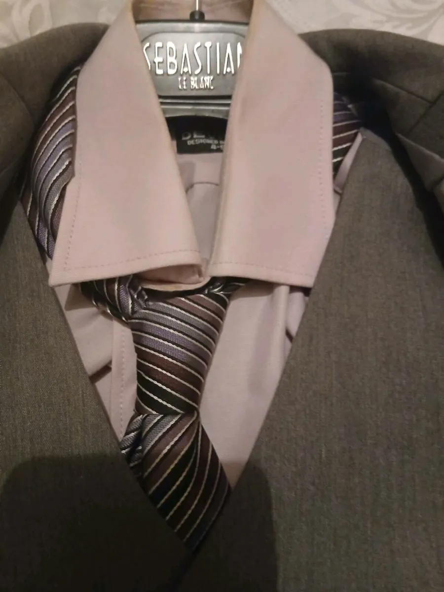 Boys Communion suit - Image 2