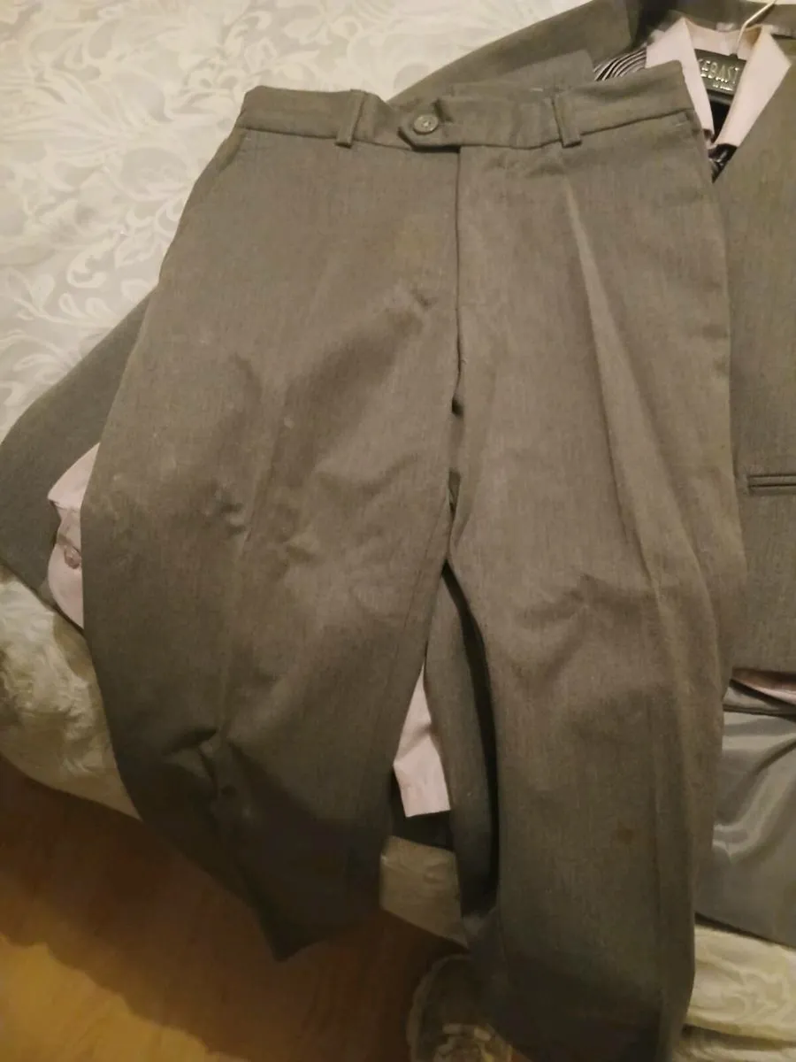 Boys Communion suit - Image 3