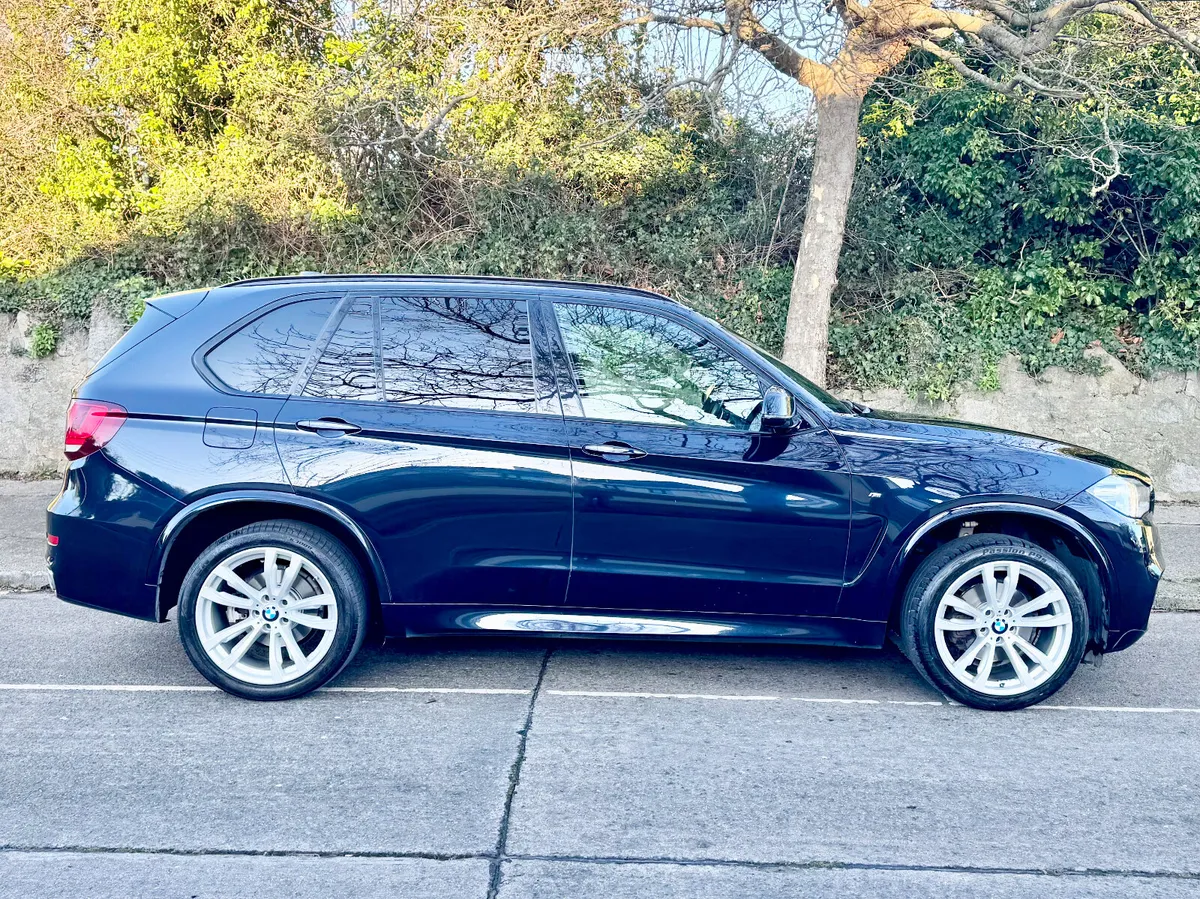 BMW X5 2017!!25D!!M-SPORT!!7 SEATER - Image 3