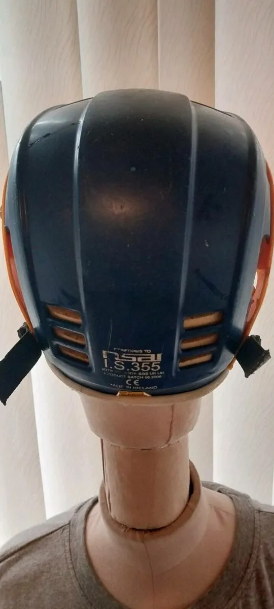 GAA helmet - Image 4