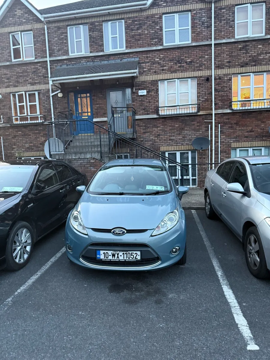 Ford Fiesta 1.2 petrol - Image 4