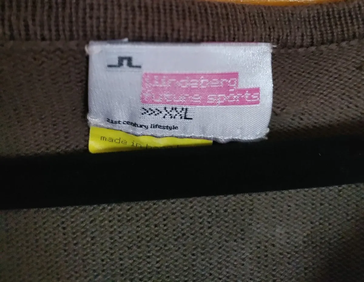 J.Lindeberg sweater XXL - Image 2