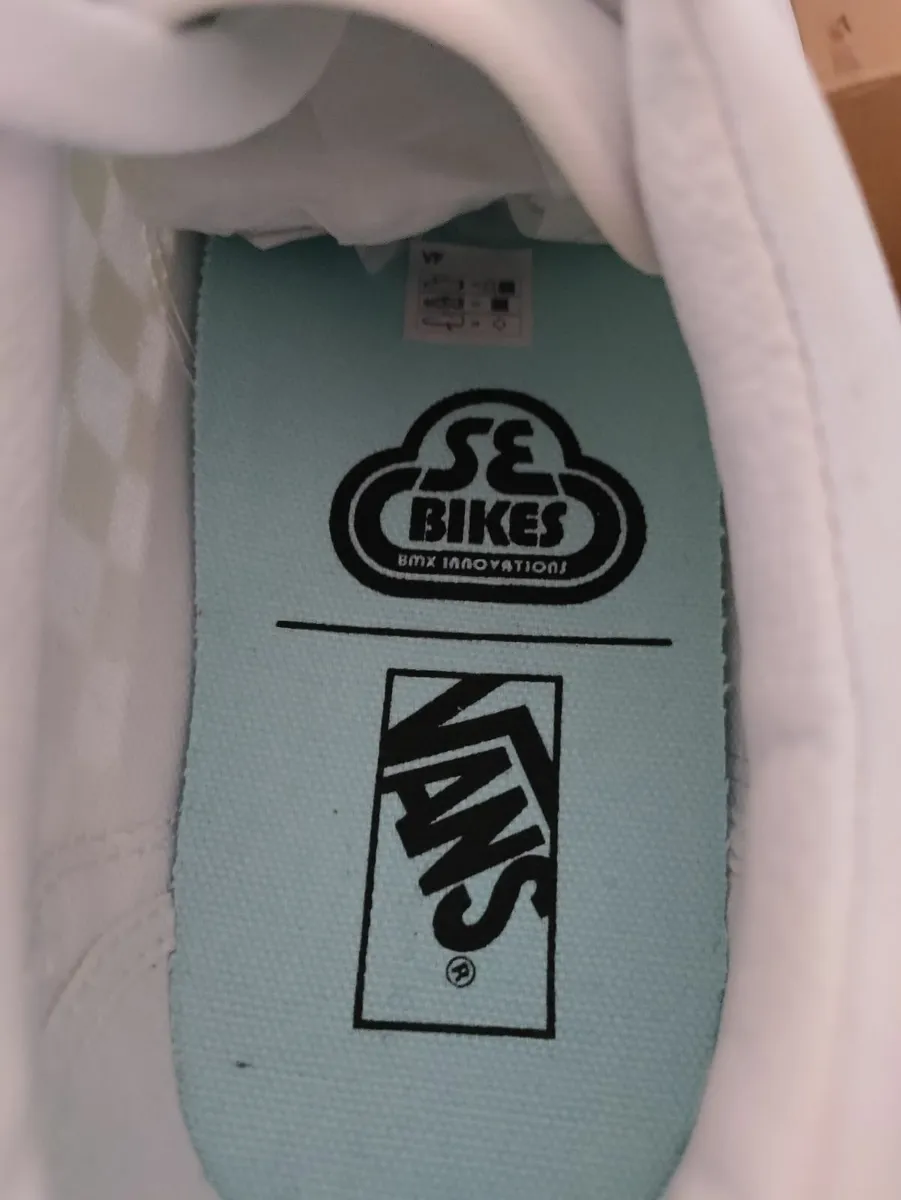 Vans x SE Bikes trainers 8uk New - Image 4