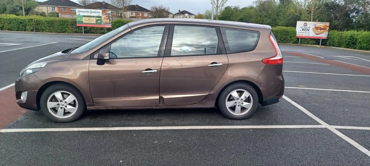 2010 Renault Grand Scenic 1.5 DCI - Image 2