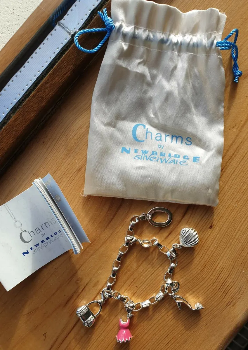 Newbridge silver Charm bracelet - Image 4
