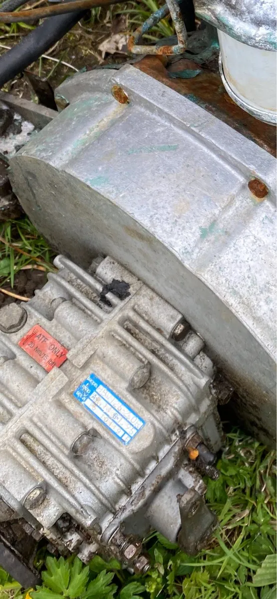 ZF Hurt gearbox BMC bell housing - Image 3