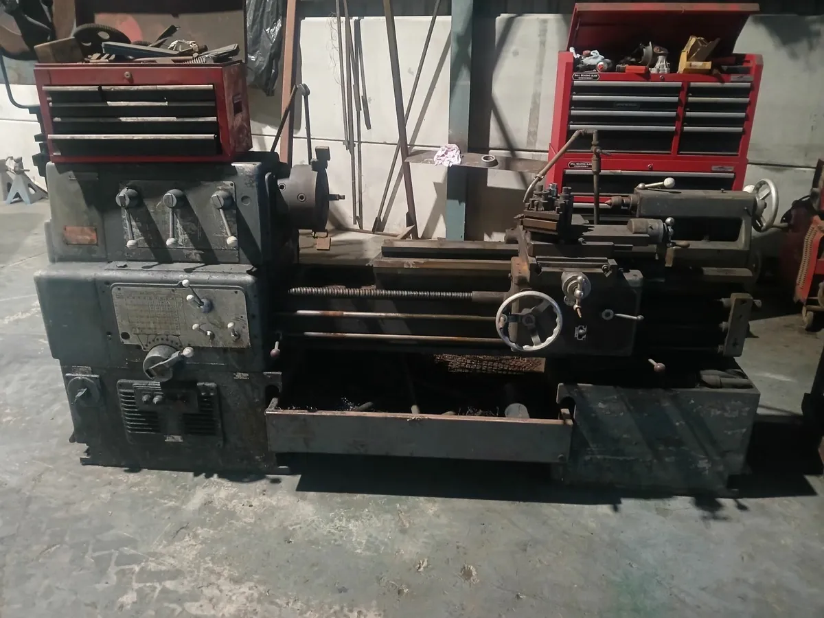 Lathe - Image 2