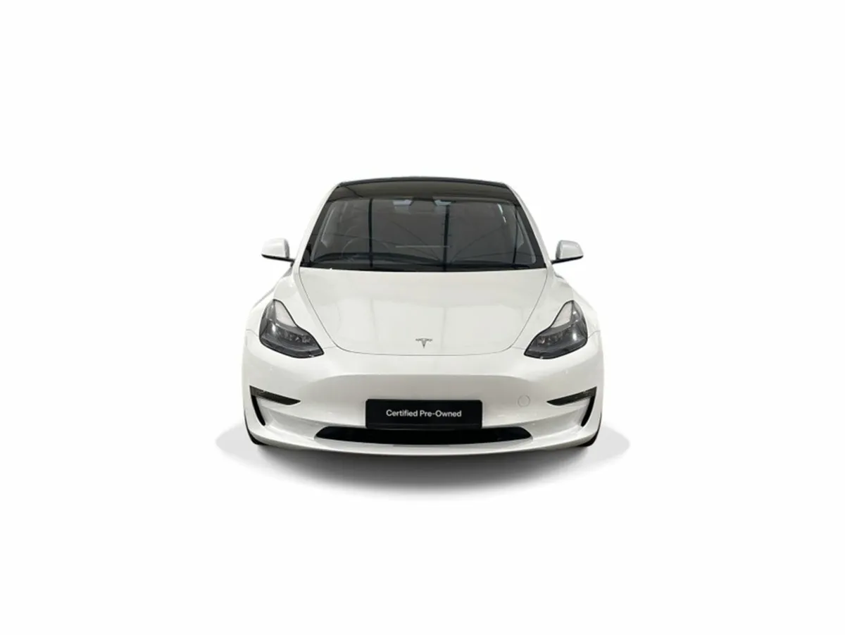 Tesla Model 3 Model 3 Performance - Image 2