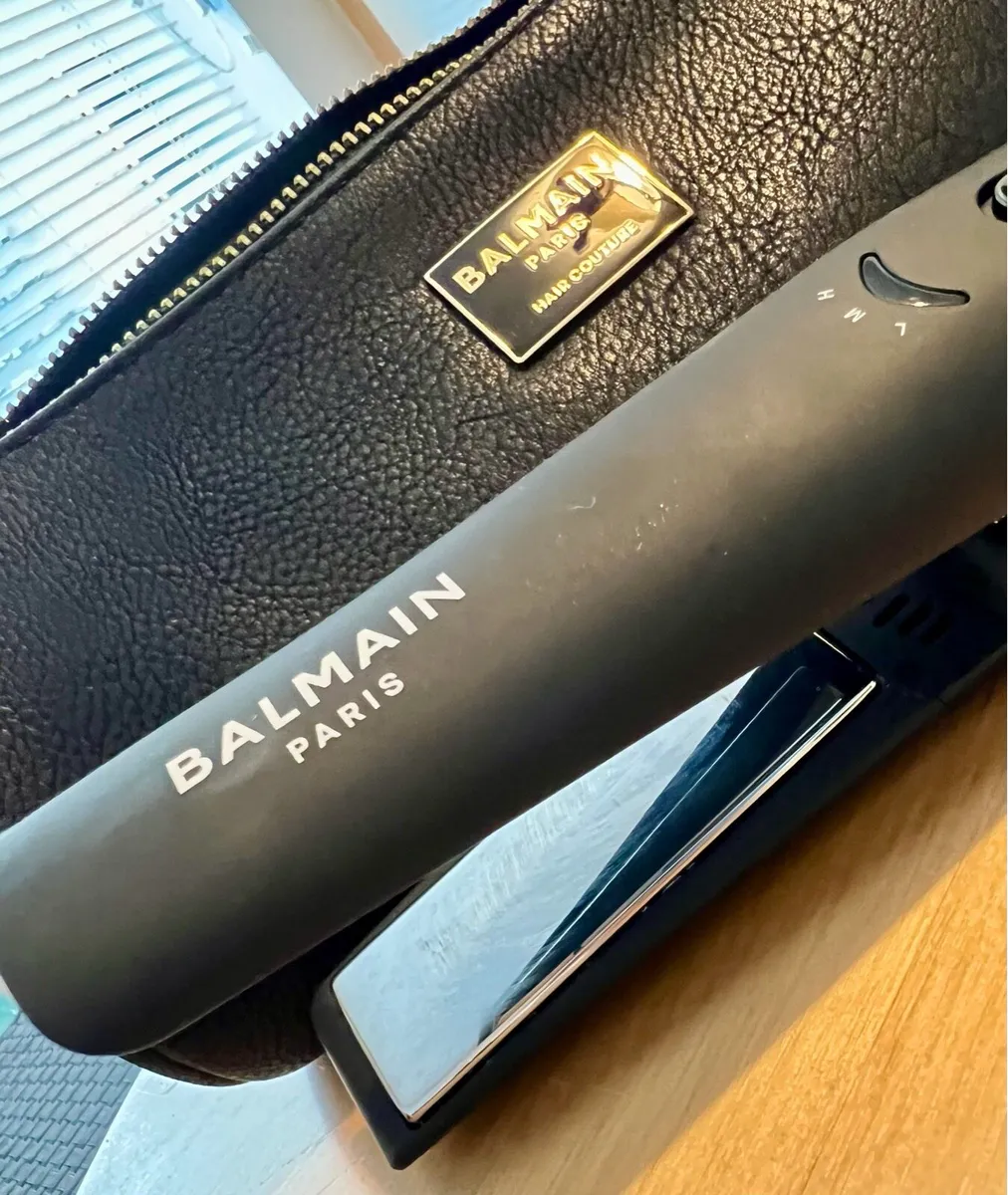 Balmain Universal Cordless Straightener Black - Image 1