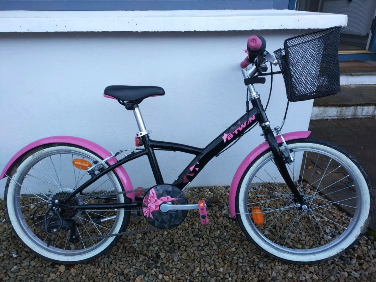 BTWIN kids bike 6-9 years old - Image 1