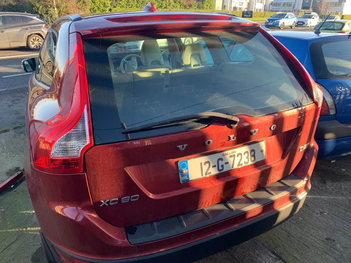 Volvo XC60 2012 TRADE SALE - Image 4